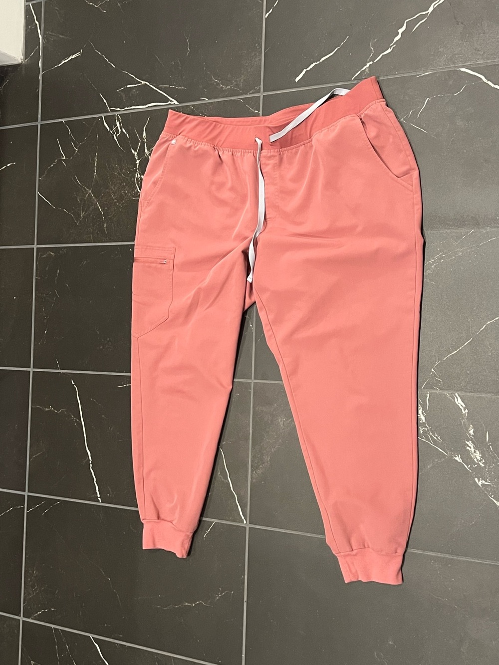 FIGS Zamora Joggers in Mauve 3X